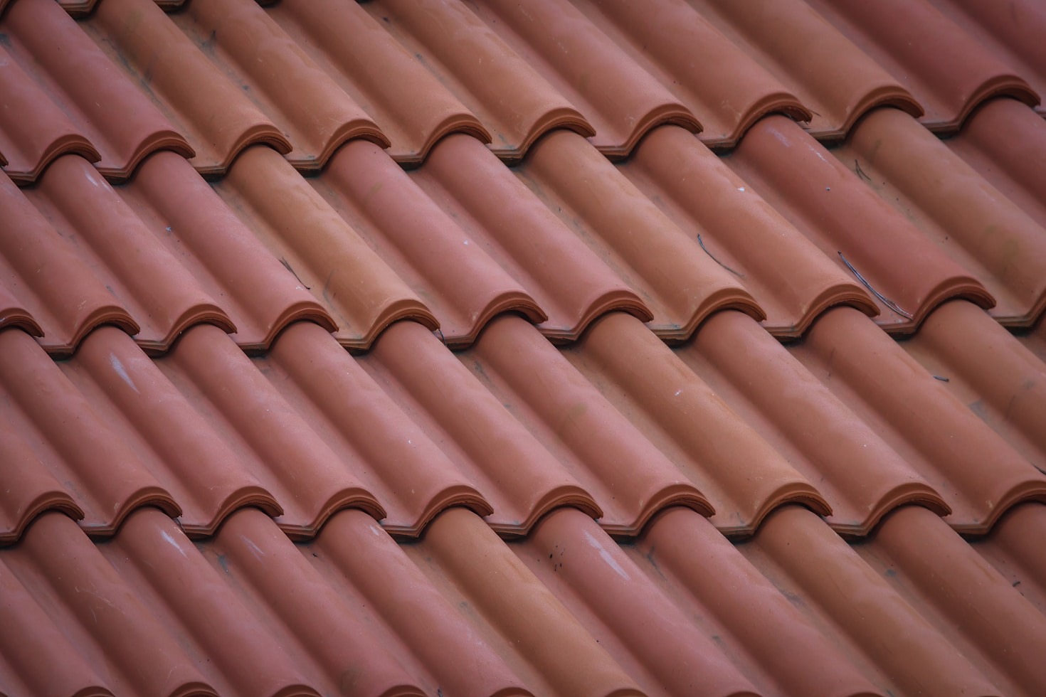 Top Benefits of Hiring Local Roofing Experts